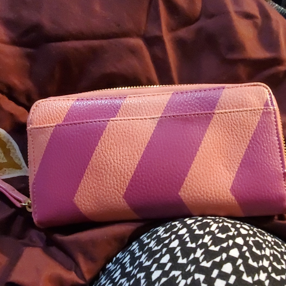 Billfolder - Picture 3 of 4